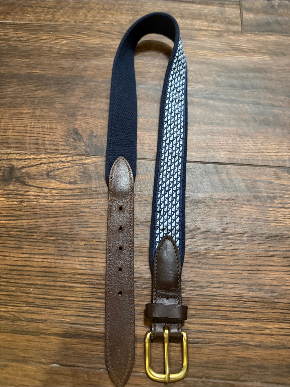 Boy’s Vineyard Vines, size 26 Navy and Brown Woven Belt with Brass Buckle